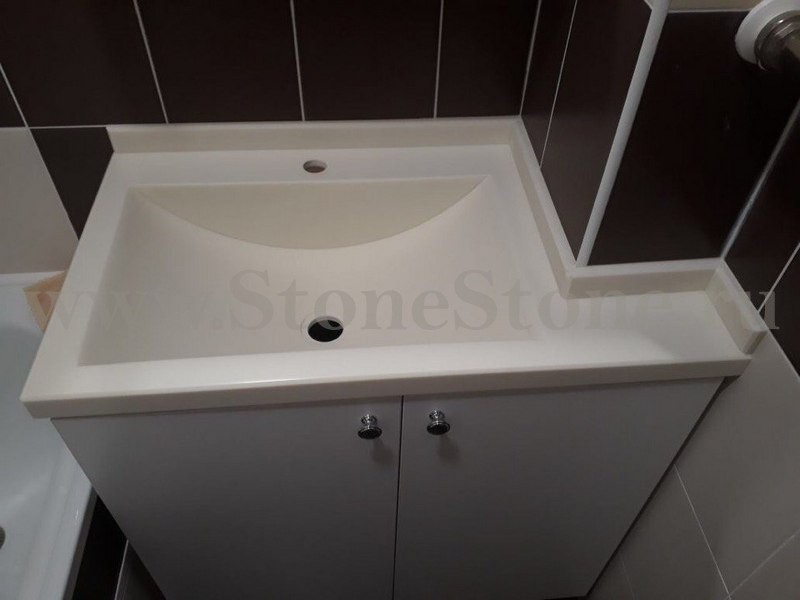 ����� �� �������������� ����� Staron SI414 (Icicle)